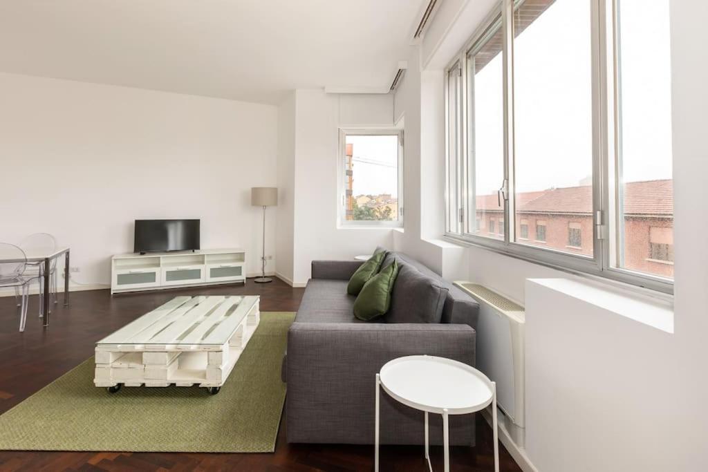 Elegante Bilocale Porta Genova - Mirable Pm Apartment Milano Exterior foto